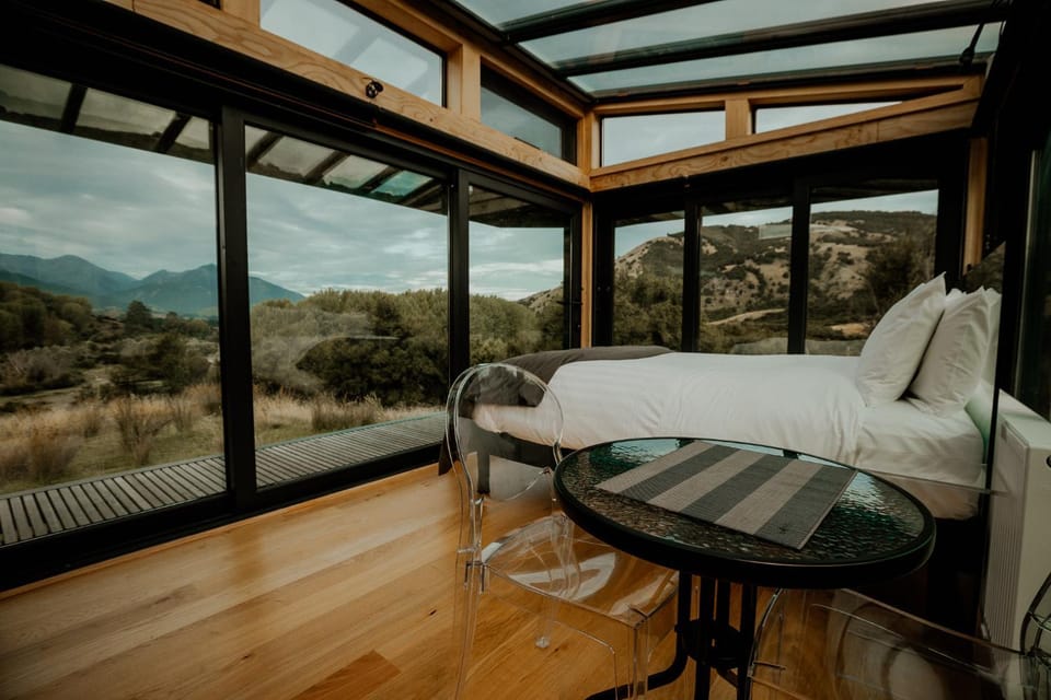 Bed, View (from property/room)