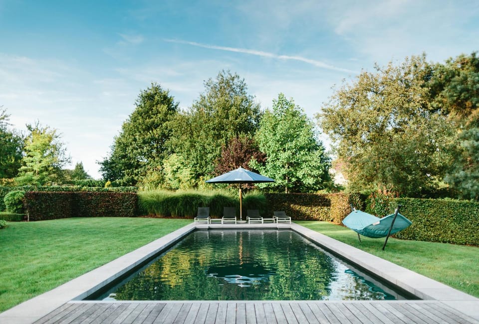 Swimming pool, Swimming pool
