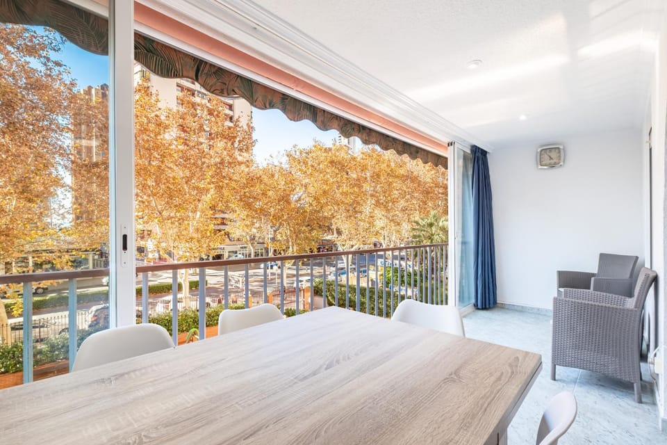 View (from property/room), Living room, Dining area