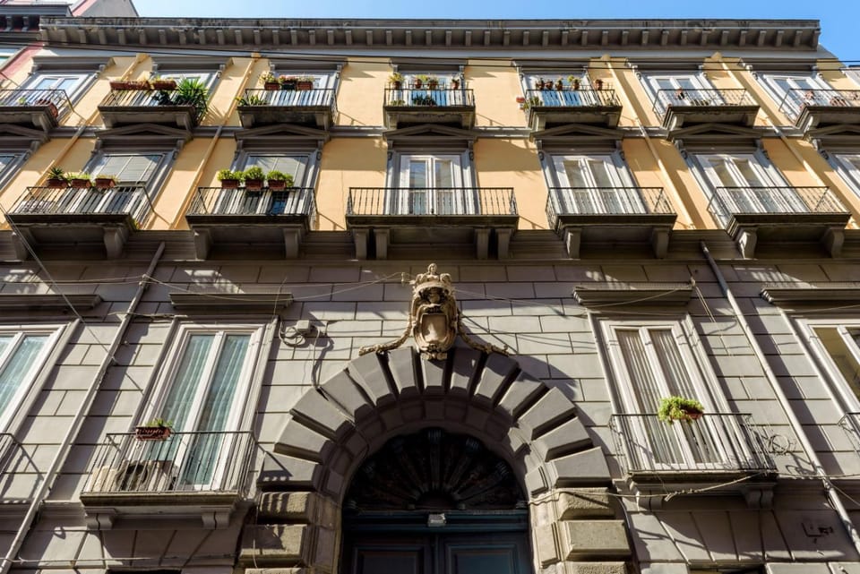 Property building, Facade/entrance