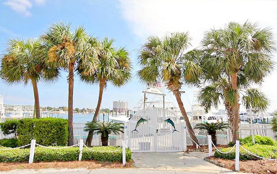 East Pass 208 House in Destin