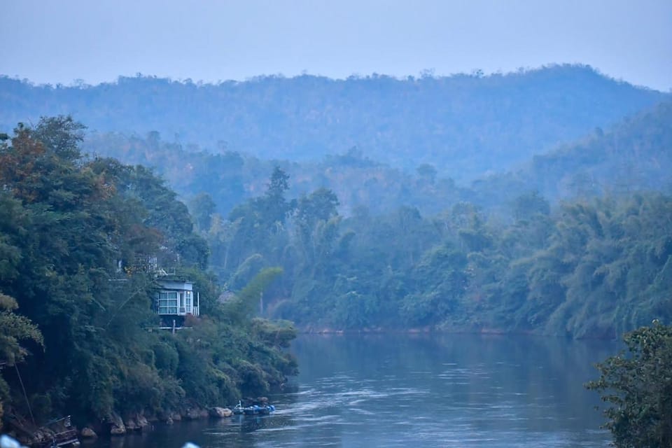 Jung Ja Hut Bed and Breakfast in Thailand