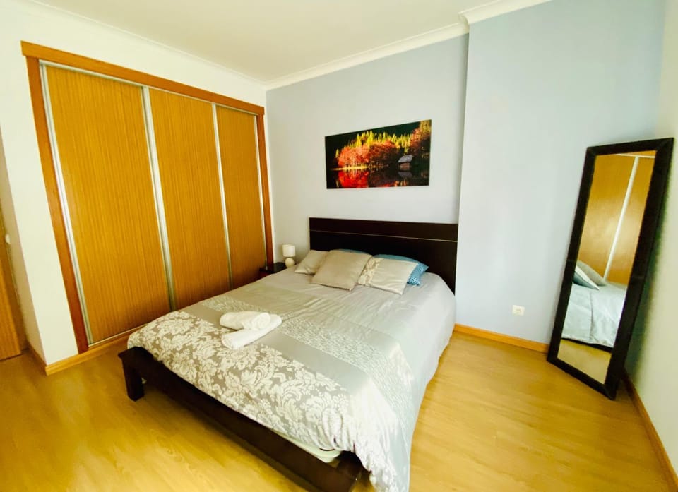 Bed, Bedroom, wardrobe