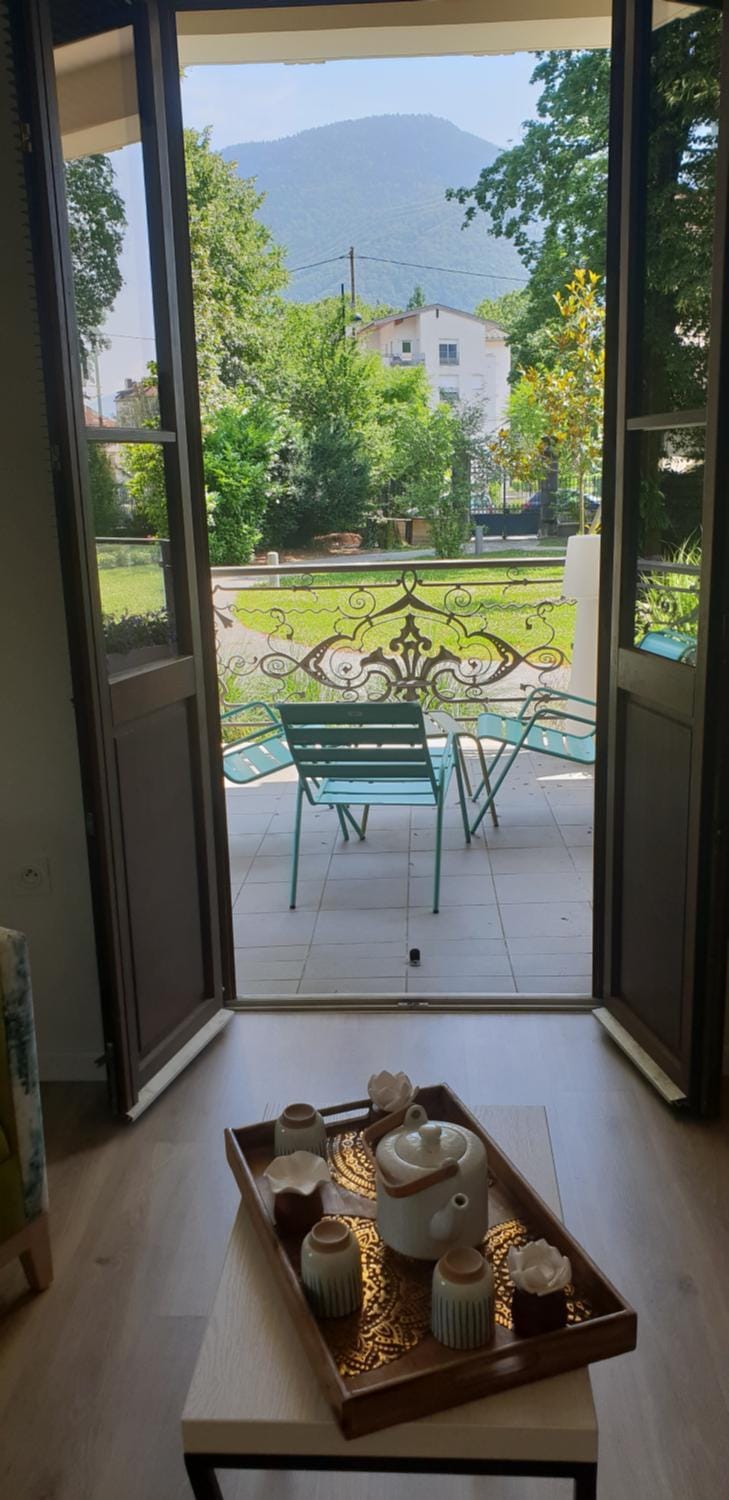Garden, Balcony/Terrace