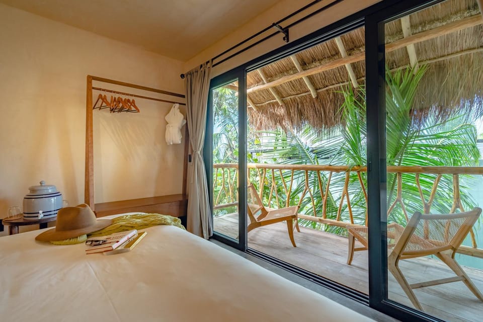 Balcony/Terrace, Photo of the whole room, Garden view