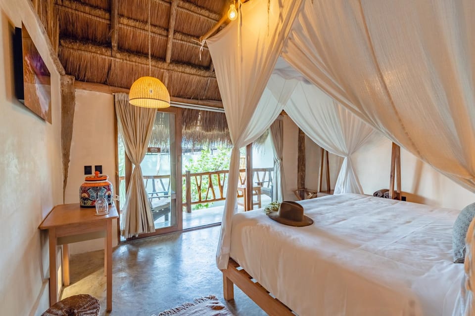 Bed, Photo of the whole room