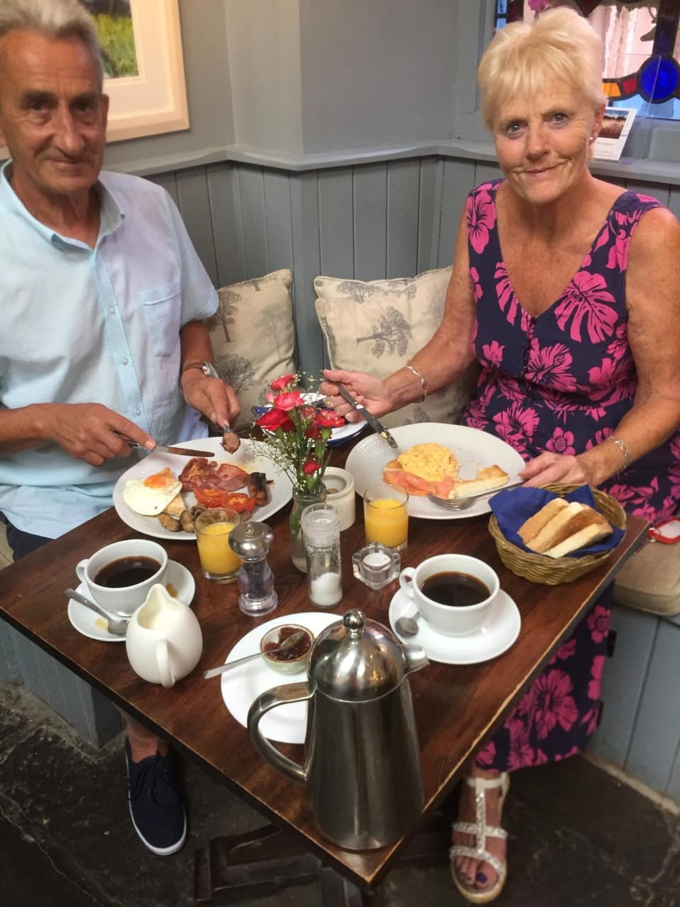 People, Entertainment, Breakfast, English/Irish breakfast