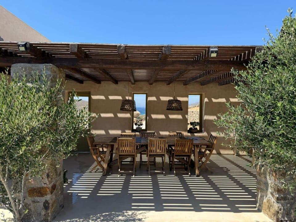 Aviola Mykonos Villa in Mykonos, Mikonos 846 00, Greece
