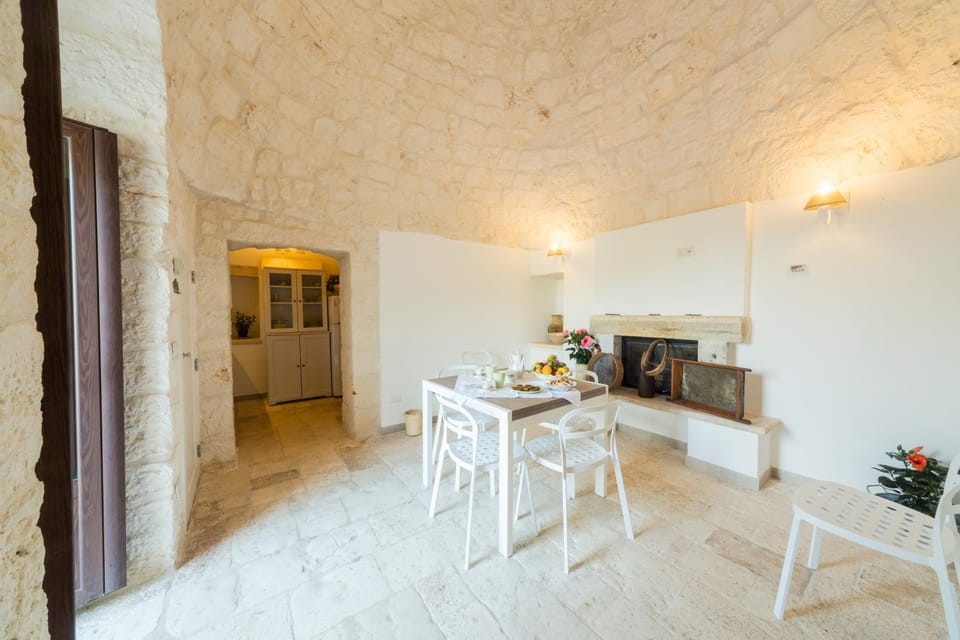 Trulli Curri Country House in Apulia