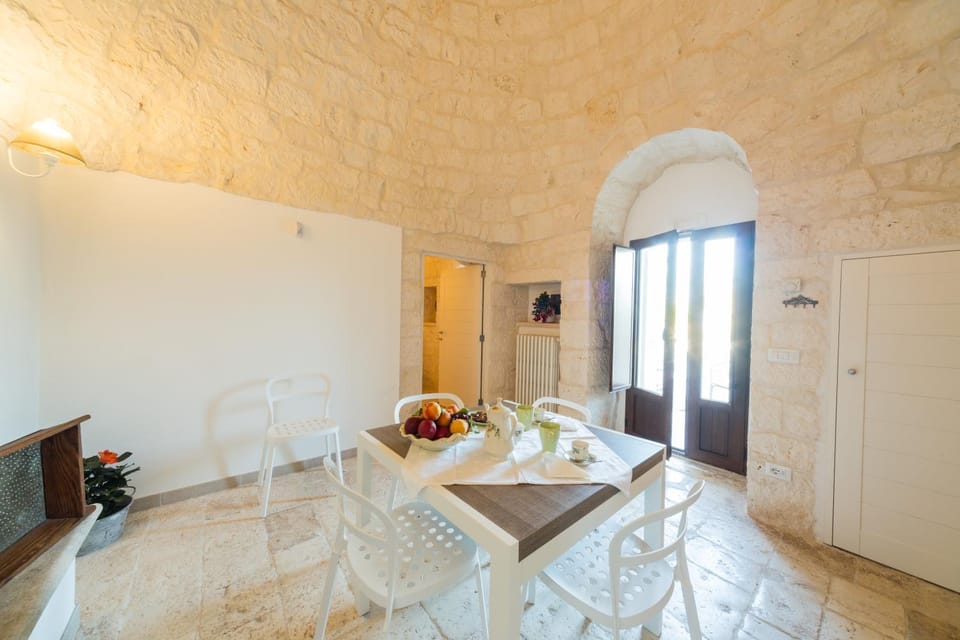 Trulli Curri Country House in Apulia