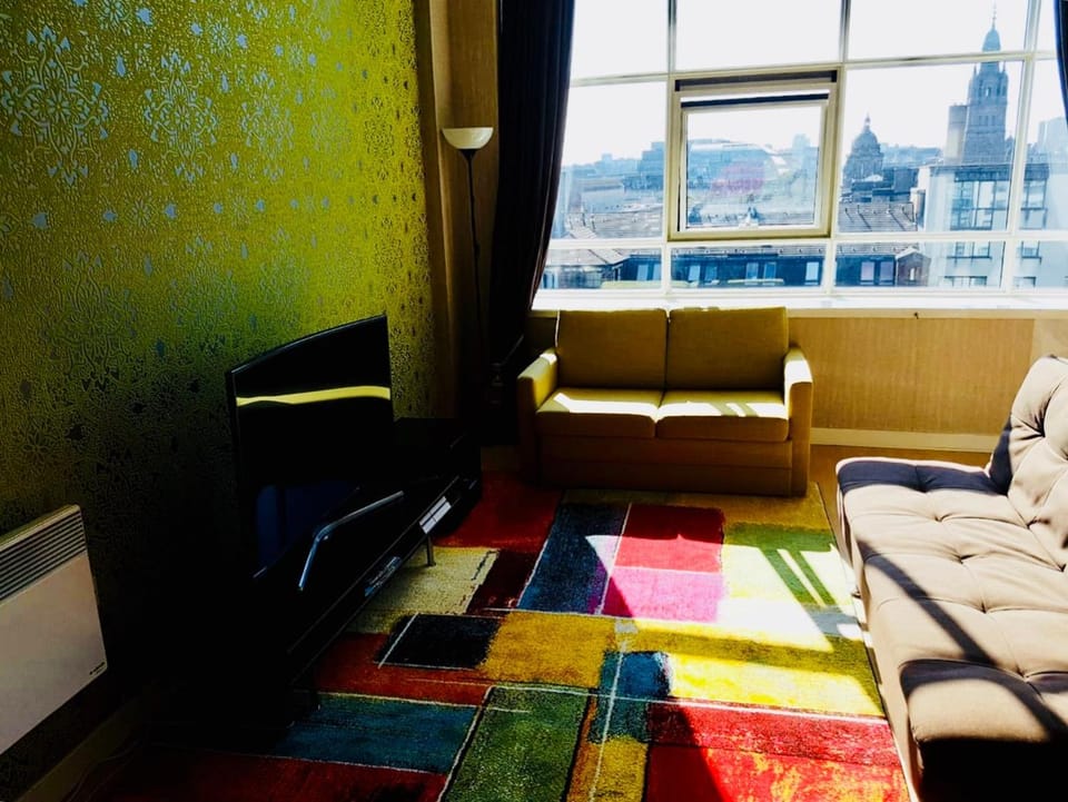 Living room, Seating area, City view