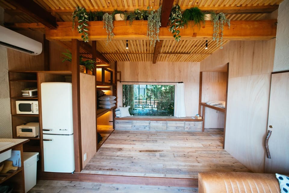 Villa Yumigahama House in Shizuoka Prefecture