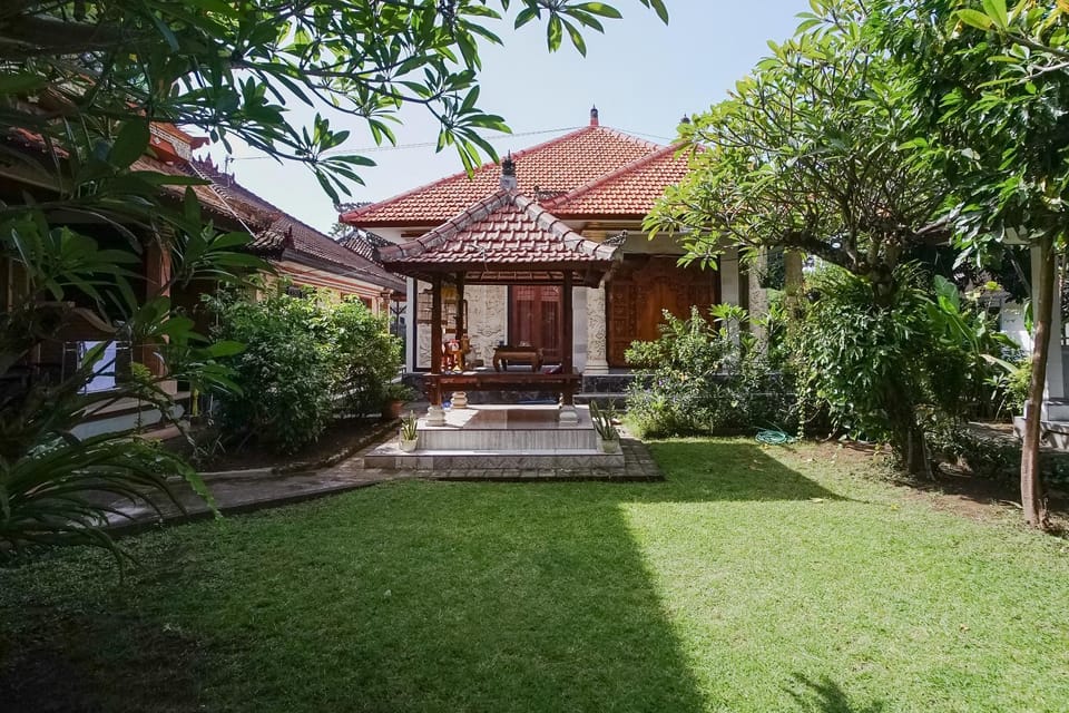 Property building, Garden, Garden view