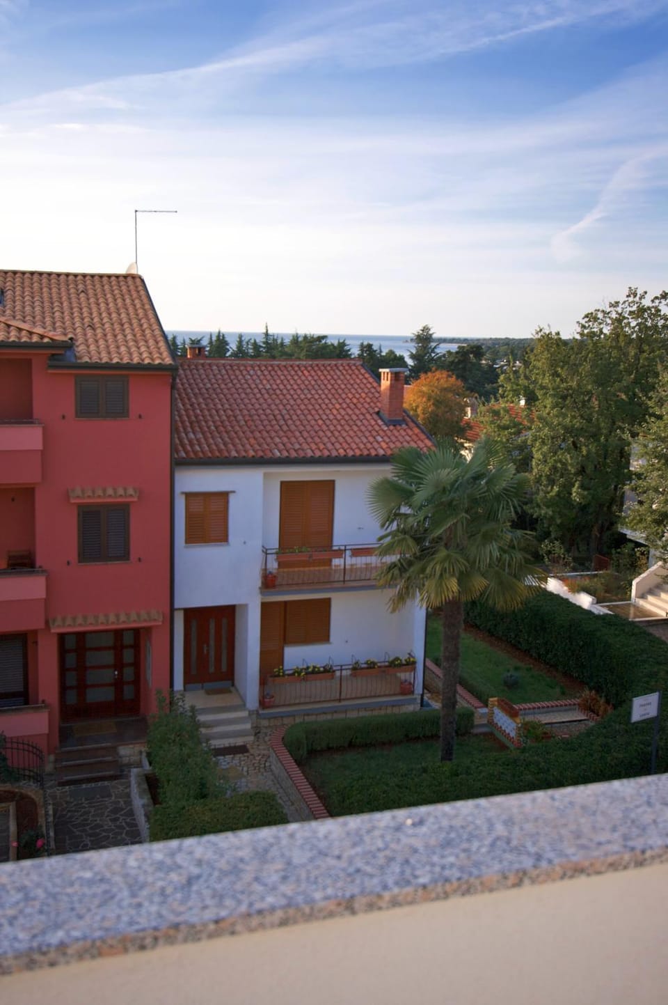 Garden view, Sea view, Street view