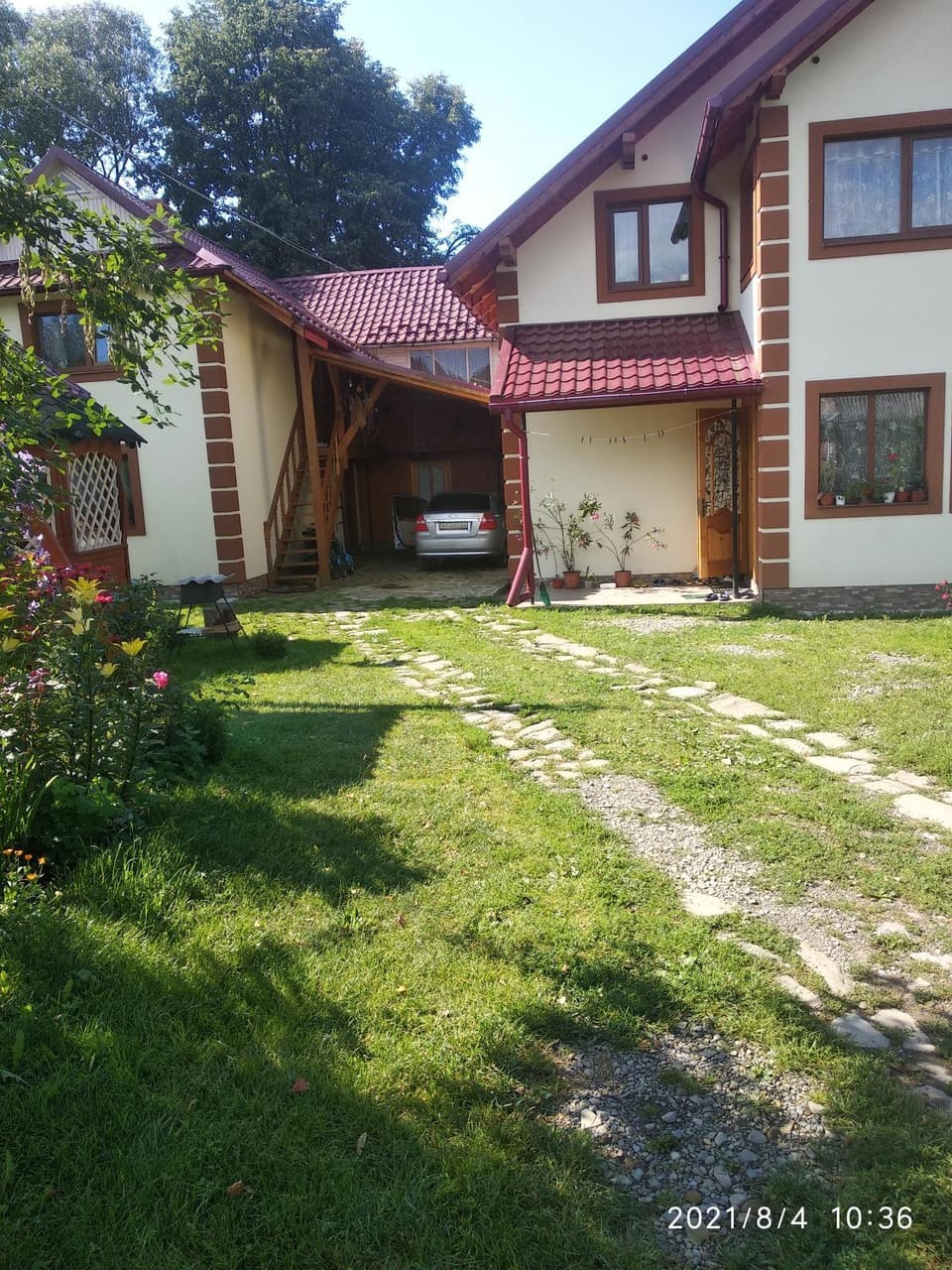 Property building, Facade/entrance