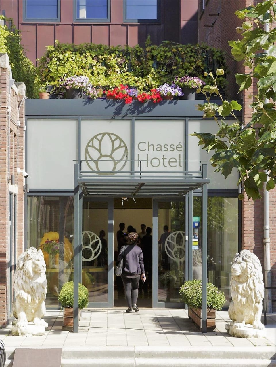 Facade/entrance, Property logo or sign
