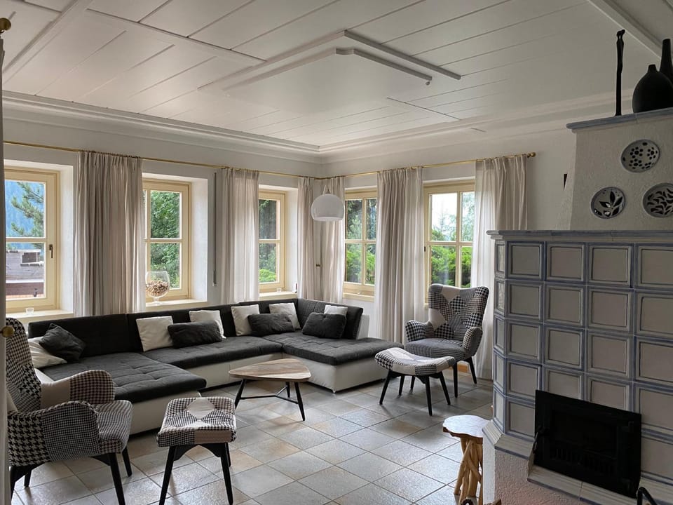 Seating area