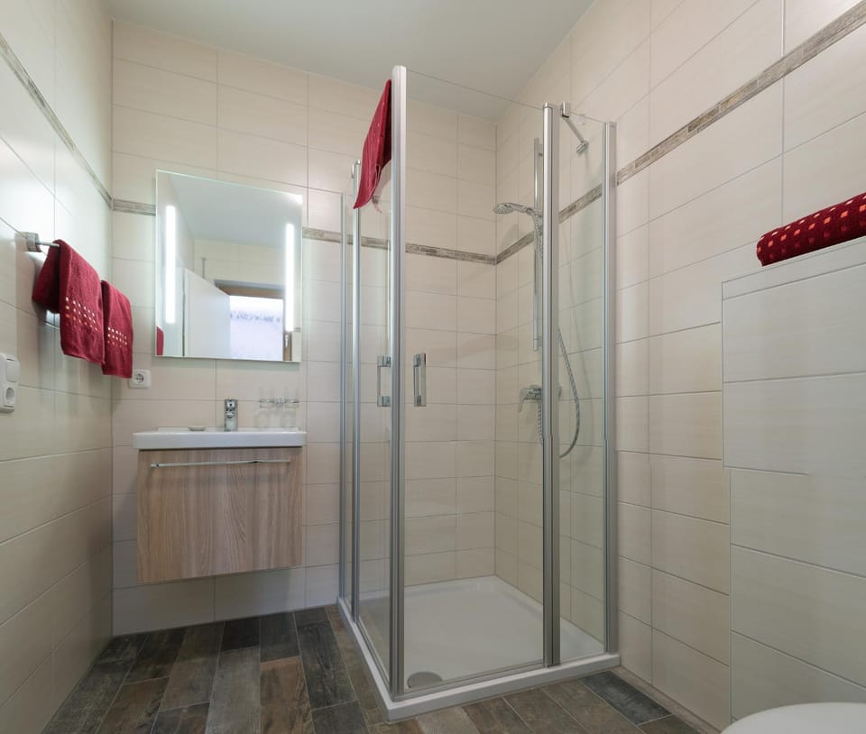 Shower, Bathroom