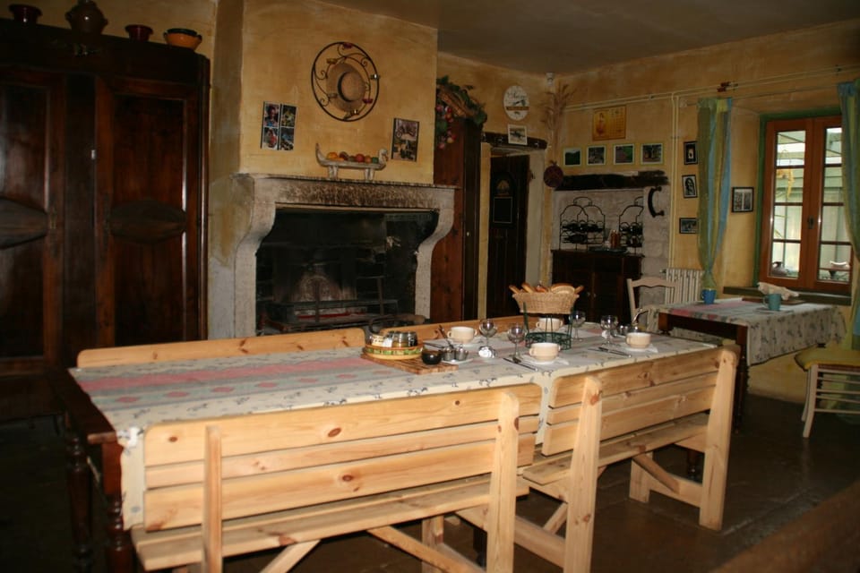 Chambres d'Hôtes de La Vallée Du Serein Bed and Breakfast in Bourgogne-Franche-Comté