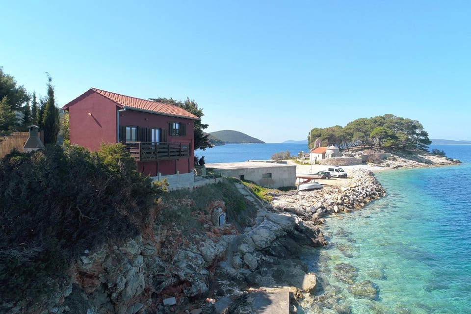 Property building, Beach