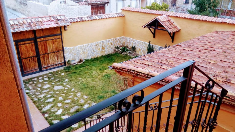 El Pozo de la Cotarra Country House in Castile and León