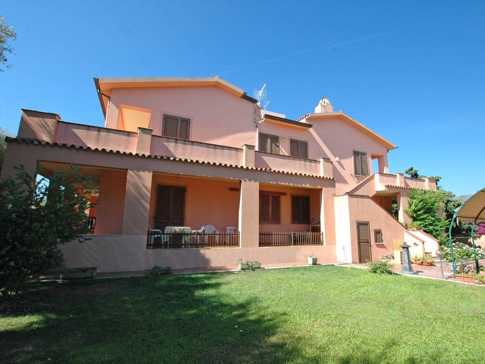 Property building, Garden, Garden view