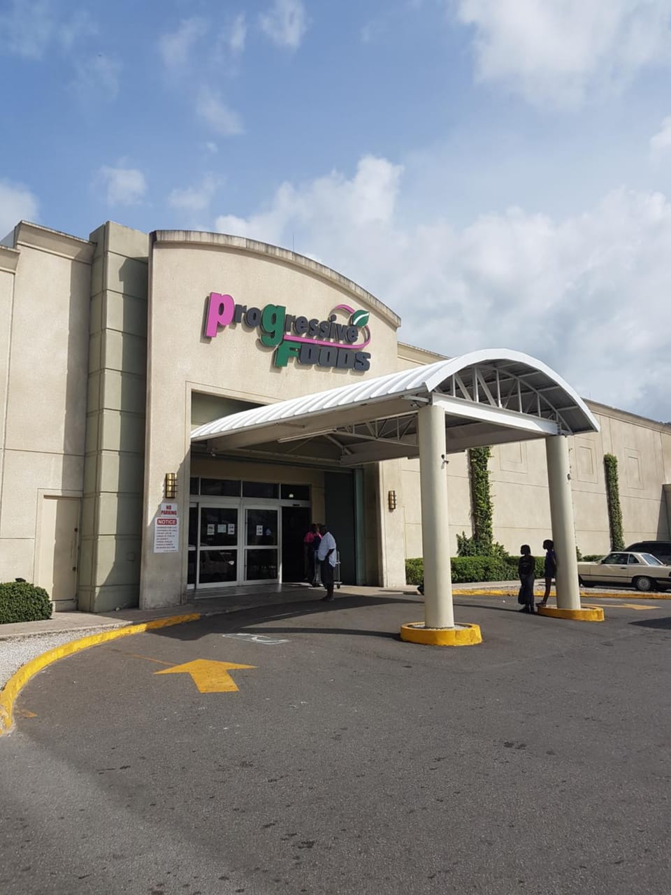 Supermarket/grocery shop