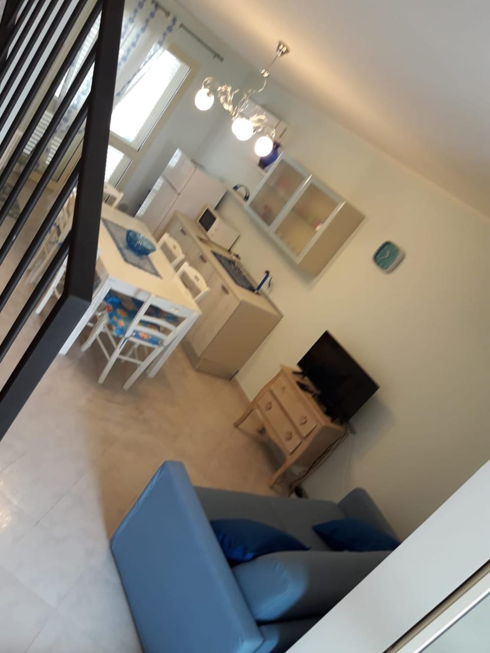 TV and multimedia, Dining area