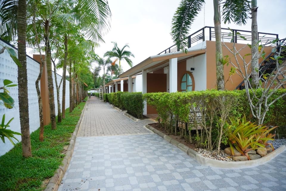 Natural landscape, Garden view