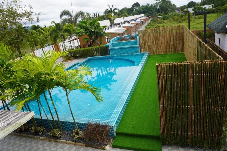 Pool view, Swimming pool