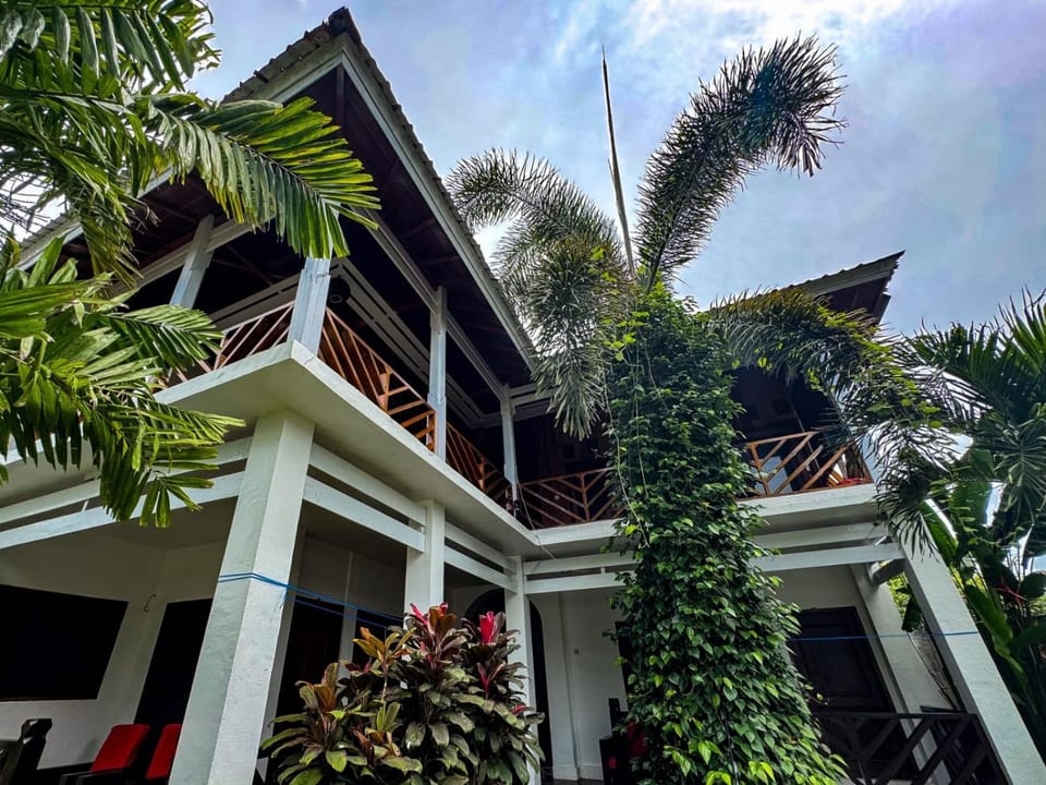 Rock Pool Homestay Bed and Breakfast in West Nusa Tenggara, Indonesia