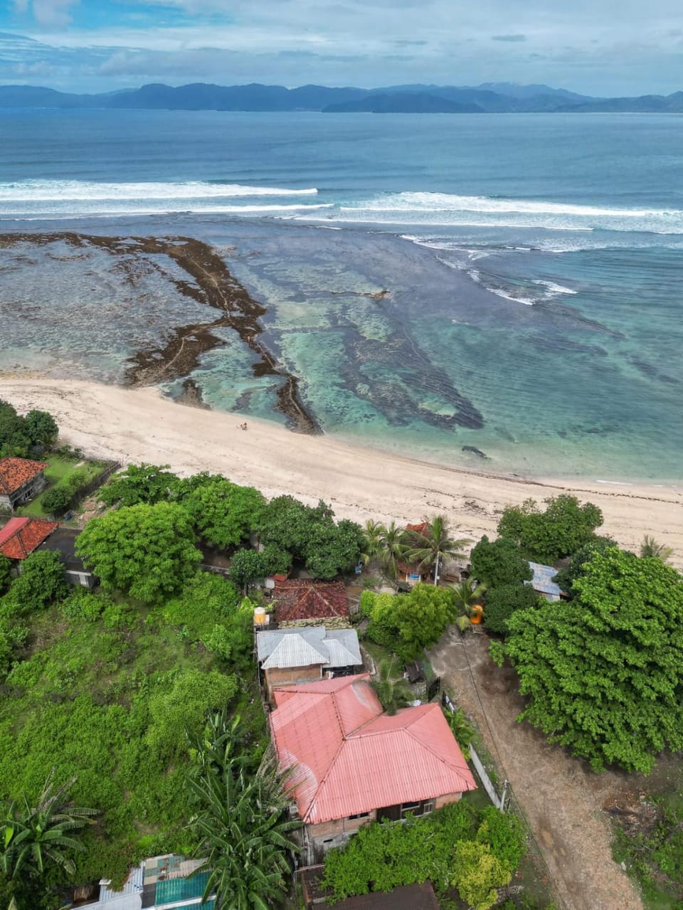 Rock Pool Homestay Bed and Breakfast in West Nusa Tenggara, Indonesia