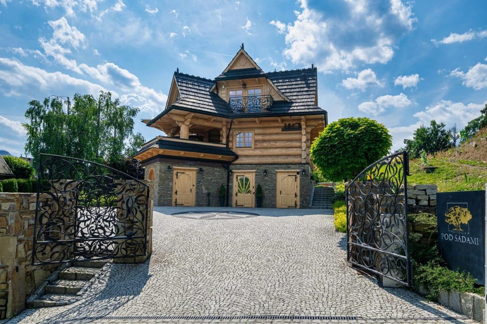 Property building, Day
