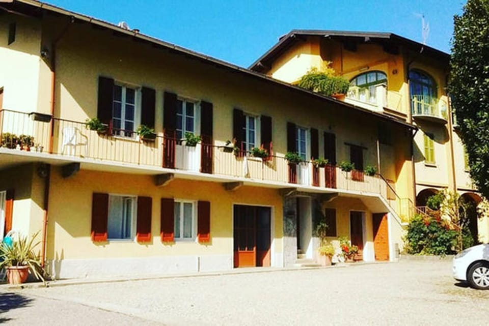 Facade/entrance, On site