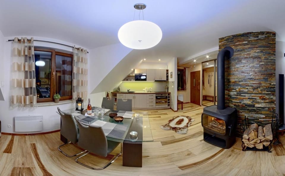 Kitchen or kitchenette, Living room, Dining area