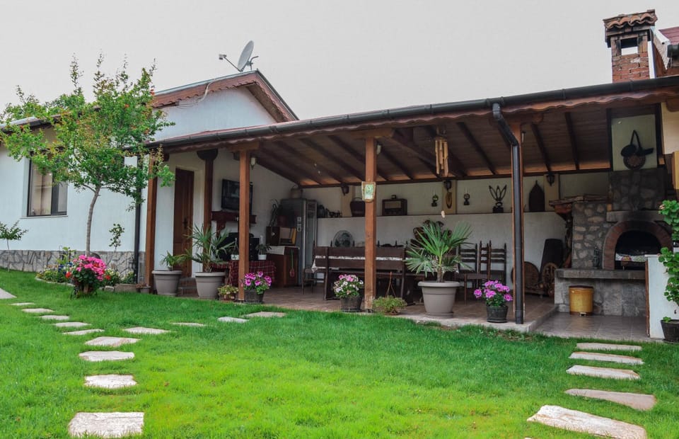BBQ facilities, Garden