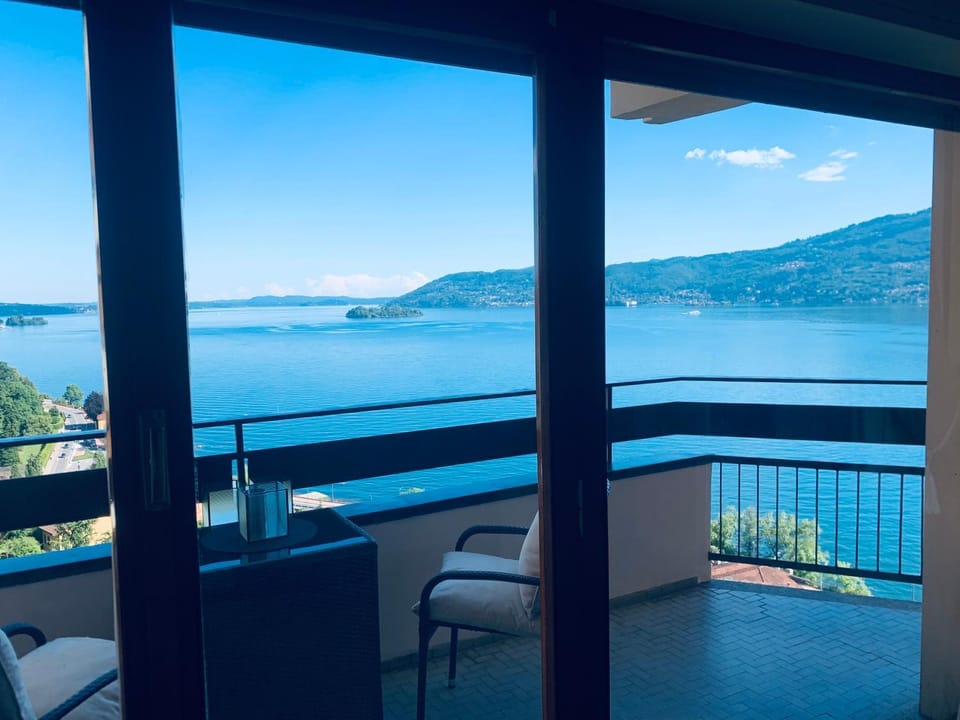 Little Suite On Lake Maggiore Apartment in Canton of Ticino