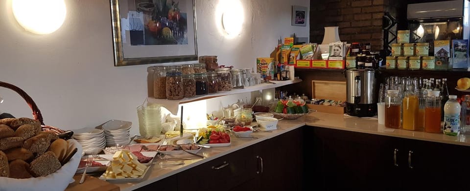 Buffet breakfast