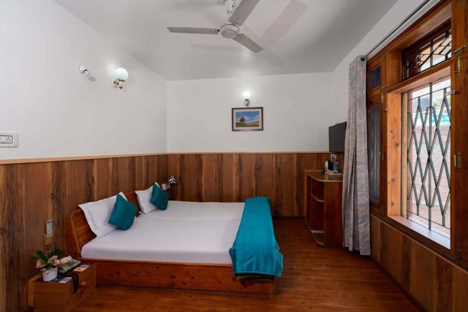 Hotel Kullu Valley Hotel in Himachal Pradesh