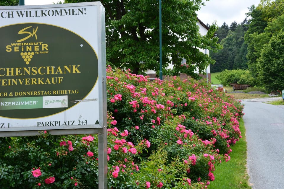 Weingut Seiner vlg. Kraxner Farm Stay in Styria