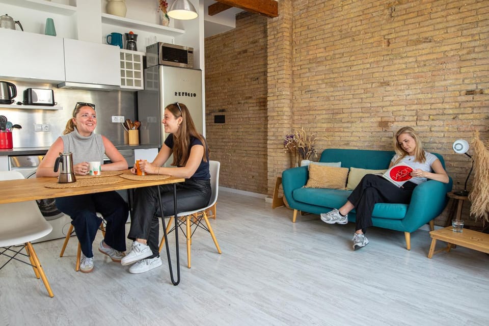 Living room, Dining area, Guests, kitchen