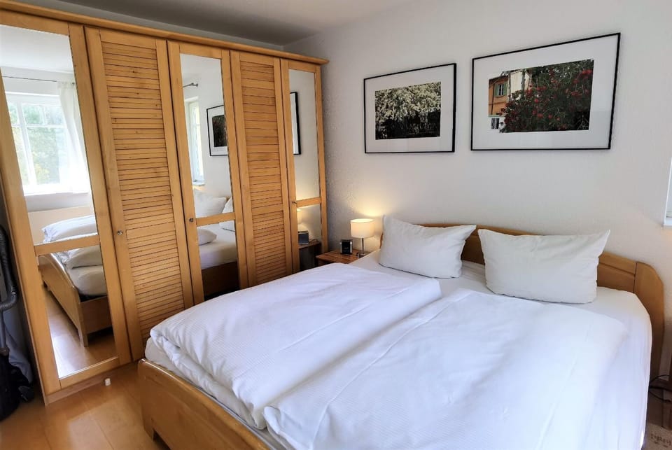 Bed, Bedroom, safe