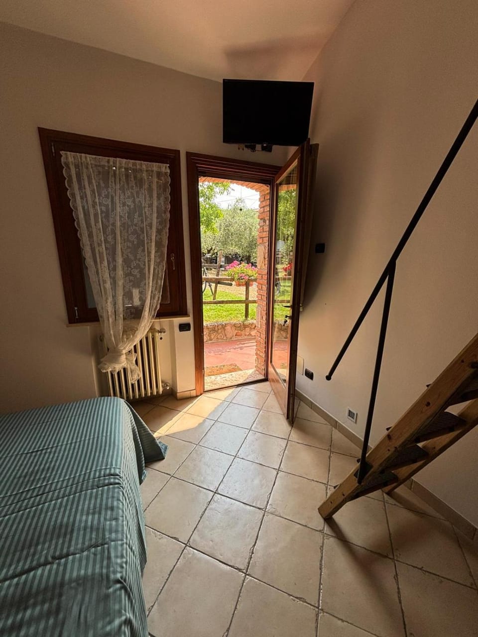 Patio, TV and multimedia, Photo of the whole room