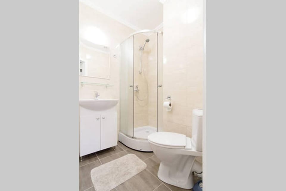 Shower, Toilet, Property building