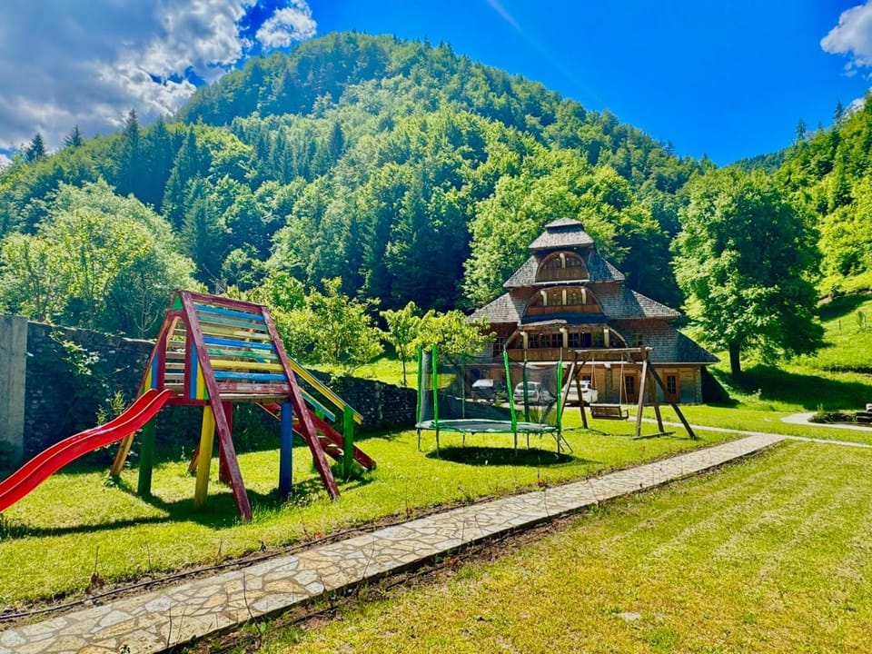 Spring, Day, Natural landscape, Children play ground, Garden, Garden view