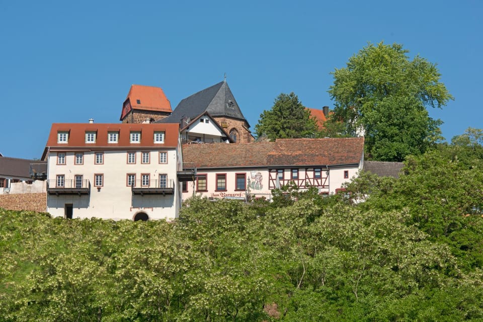 Facade/entrance, City view