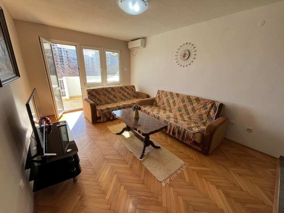 Albatros Apartments Apartment in Montenegro