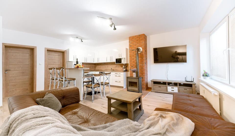 Kitchen or kitchenette, Living room, Dining area