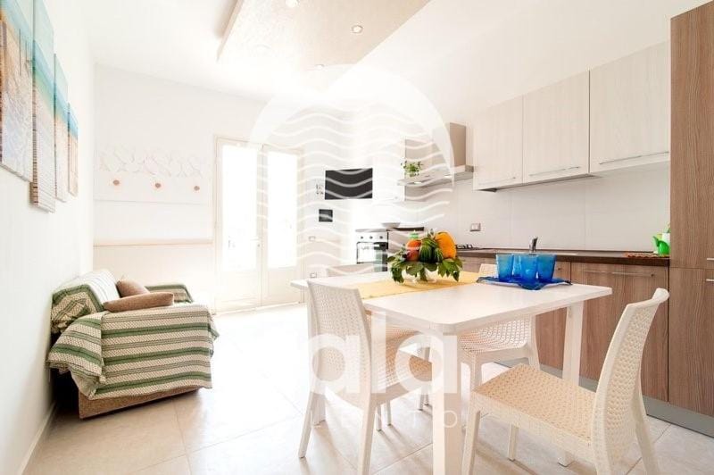 Kitchen or kitchenette, Living room, Dining area