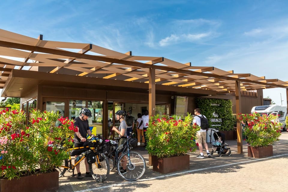 Lobby or reception, Cycling